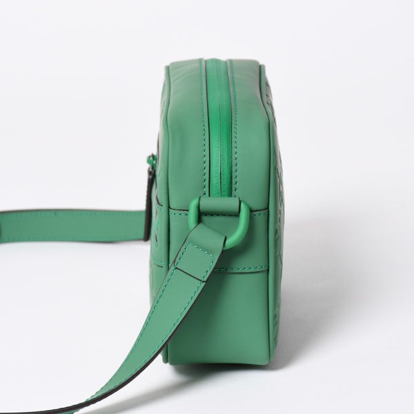 新品同様品 GUCCI グッチ ショルダーバッグ GGラバーエフェクト ミニ ショルダーバッグ ラバーグリーン グリーン 771321 中古 4a006672