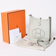 新品同様 HERMES エルメス エヴリンTPM ショルダーバッグ B刻印 トリヨンクレマンス グリネヴェ シルバー金具 中古 4a006667