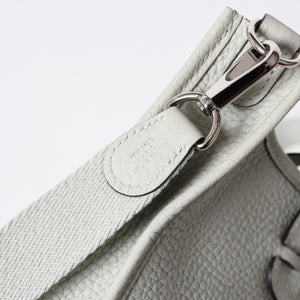 新品同様 HERMES エルメス エヴリンTPM ショルダーバッグ B刻印 トリヨンクレマンス グリネヴェ シルバー金具 中古 4a006667