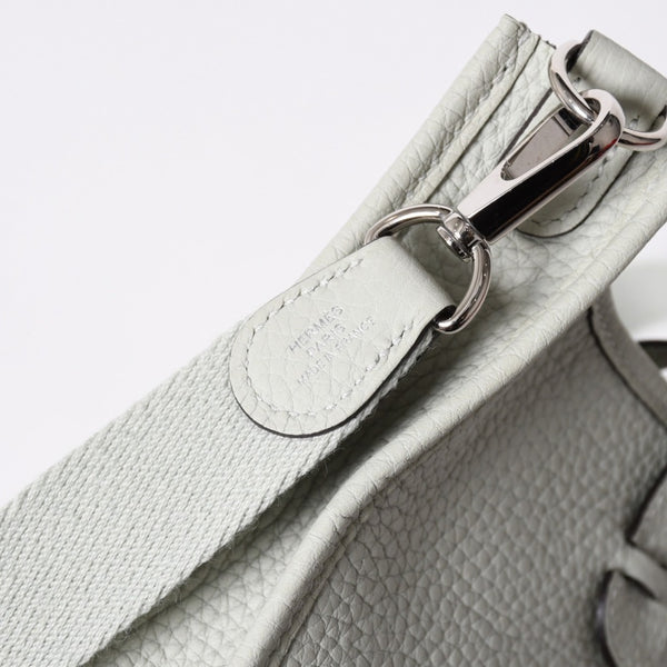新品同様 HERMES エルメス エヴリンTPM ショルダーバッグ B刻印 トリヨンクレマンス グリネヴェ シルバー金具 中古 4a006667