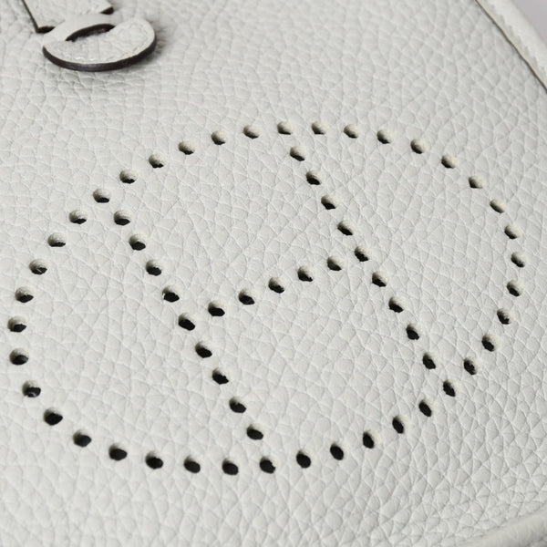 新品同様 HERMES エルメス エヴリンTPM ショルダーバッグ B刻印 トリヨンクレマンス グリネヴェ シルバー金具 中古 4a006667