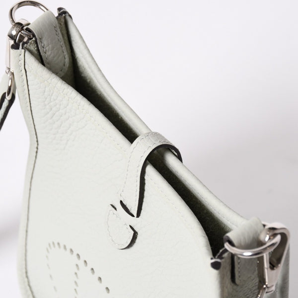 新品同様 HERMES エルメス エヴリンTPM ショルダーバッグ B刻印 トリヨンクレマンス グリネヴェ シルバー金具 中古 4a006667