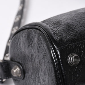 新品同様 BALENCIAGA バレンシアガ ルカゴール シリンダー ショルダーバッグ 771716 レザー ブラック シルバー金具 中古 4a006599