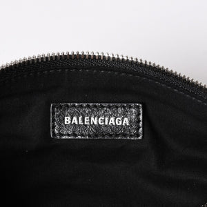 新品同様 BALENCIAGA バレンシアガ ルカゴール シリンダー ショルダーバッグ 771716 レザー ブラック シルバー金具 中古 4a006599