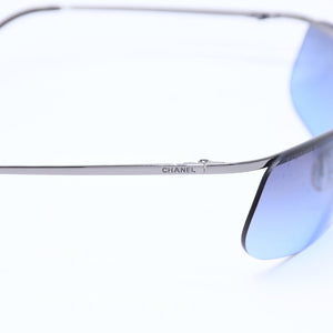 極美品 CHANEL シャネル ハーフリム サングラス アイウェア 4043 c.108/79 ブルーレンズ 中古 4a006707