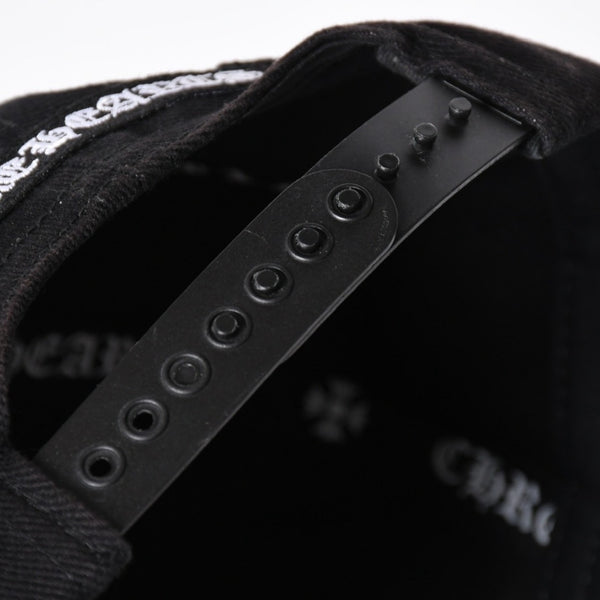 CHROME HEARTS クロムハーツ バーティカルロゴ クロスボールボタン ベースボールキャップ ブラック 美品 中古 4a006683