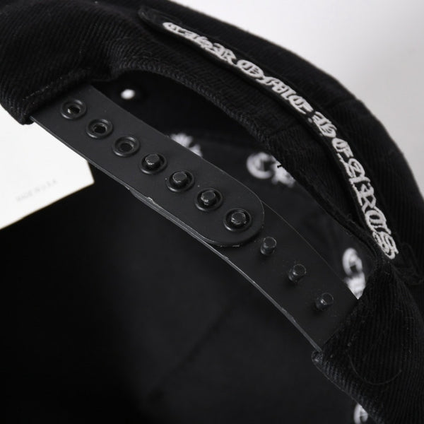 極美品 CHROME HEARTS クロムハーツ キャップ ヴィンダガー 刺繍 クロスボール シルバー 925 ブラック ホワイト 中古 4a006681