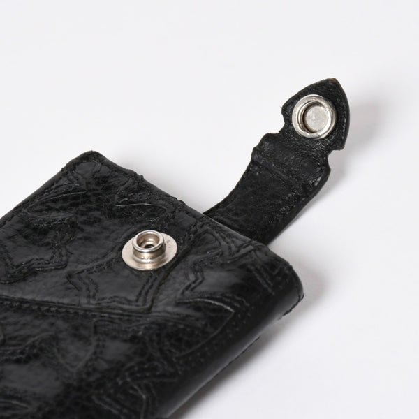 極美品 CHROME HEARTS クロムハーツ セメタリークロスパッチ カードケース ブラック 黒 シルバー金具 スクロールラベルロゴ シルバー925 中古 4a006706