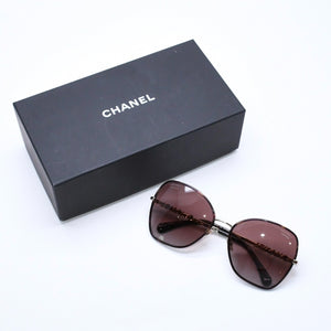 極美品 CHANEL シャネル バタフライ サングラス アイウェア 4283 c.429/S9 サイズ58□17 135 ココマーク べっ甲カラー 中古 4a006613