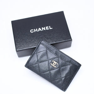 CHANEL シャネル クラシック カードケース 16番台 ココマーク キャビアスキン ブラック ゴールド金具 美品 中古 4a006631