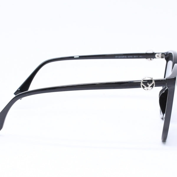 極美品 FENDI フェンディ サングラス アイウェア FF 0310 サイズ58◻︎17 145 ブラック シルバー金具 中古 4a006695