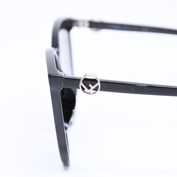 極美品 FENDI フェンディ サングラス アイウェア FF 0310 サイズ58◻︎17 145 ブラック シルバー金具 中古 4a006695