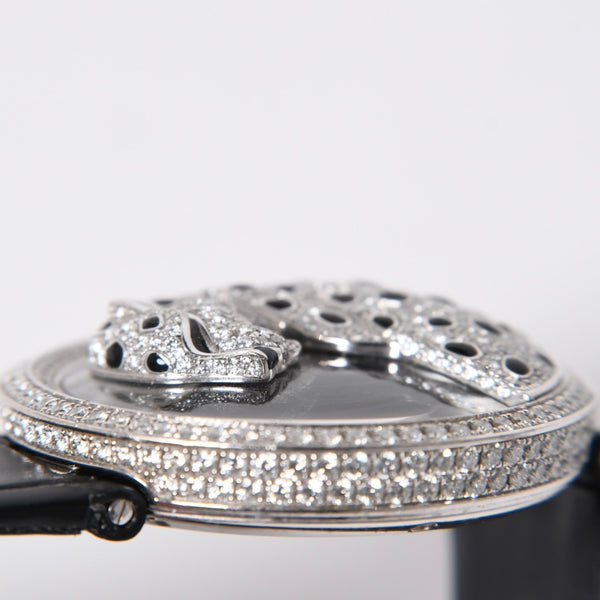 CARTIER カルティエ PANTHERE パンサー 腕時計 HPI00648 重量95,8g WG クォーツ レザー ブラック文字盤 美品 中古 4a006555