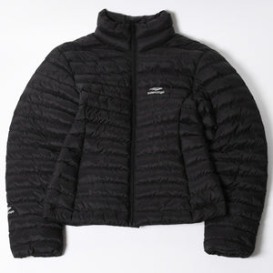 新品同様品 BALENCIAGA バレンシアガ 3B Sports Icon パーファージャケット スキーウェア 2023AW ブラック 773985 TP039 サイズ46 中古 4a006863