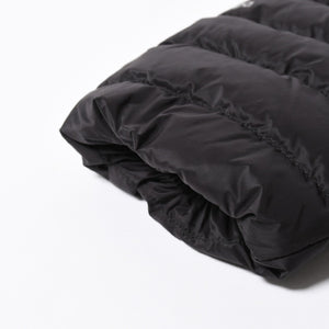 新品同様品 BALENCIAGA バレンシアガ 3B Sports Icon パーファージャケット スキーウェア 2023AW ブラック 773985 TP039 サイズ46 中古 4a006863
