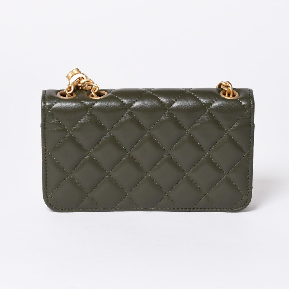 極美品 CHANEL シャネル アジャスタブル チェーンショルダーバッグ ランダム番台 ココマーク ラムスキン オリーブ ゴールド金具 中古 4a006774