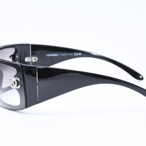 CHANEL シャネル サングラス アイウェア 5088-B c.501/8G サイズ120 ココマーク ラインストーン ブラック 美品 中古 4a006576