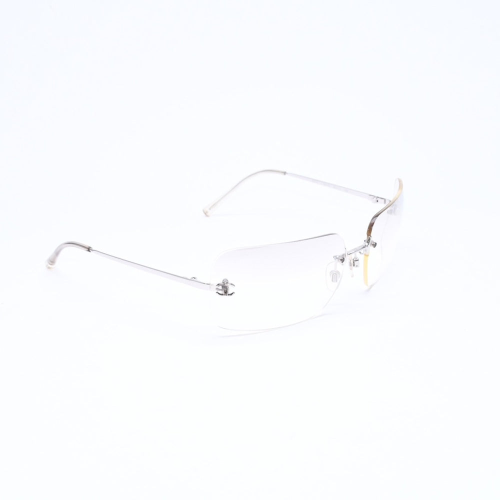 極美品 CHANEL シャネル リムレス サングラス アイウェア 4017 c.124/6I サイズ62□17 120 ココマーク シルバー グレー 中古 4a006793