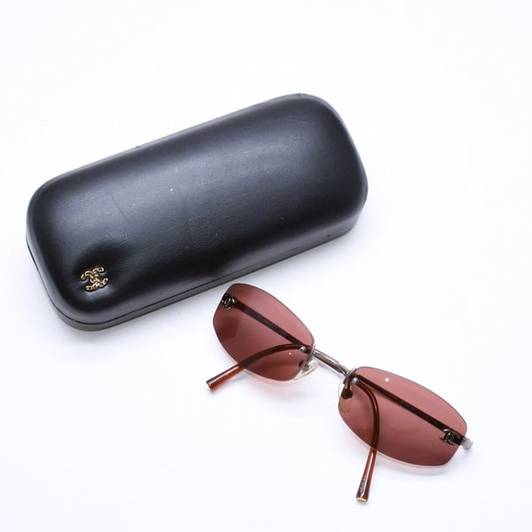 極美品 CHANEL シャネル リムレス サングラス アイウェア 4002 c.116/75 サイズ54□19 130 ココマーク ワインレッド ブラウン 中古 4a006809