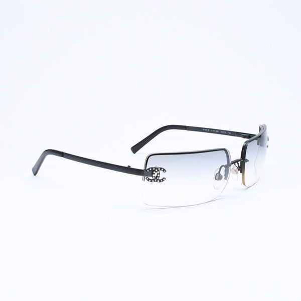 CHANEL シャネル ハーフリム サングラス アイウェア 4104-B c101/8G サイズ62□15 120 ココマーク ラインストーン 美品 中古 4a006786