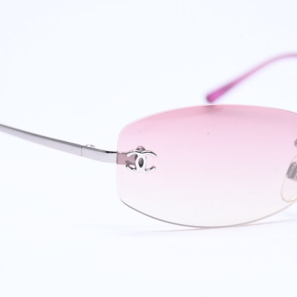 CHANEL シャネル リムレス サングラス アイウェア 4002 c.124/58 サイズ57□19 130 ココマーク ピンク グラデーション 美品 中古 4a006812