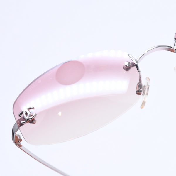 CHANEL シャネル リムレス サングラス アイウェア 4002 c.124/58 サイズ57□19 130 ココマーク ピンク グラデーション 美品 中古 4a006812