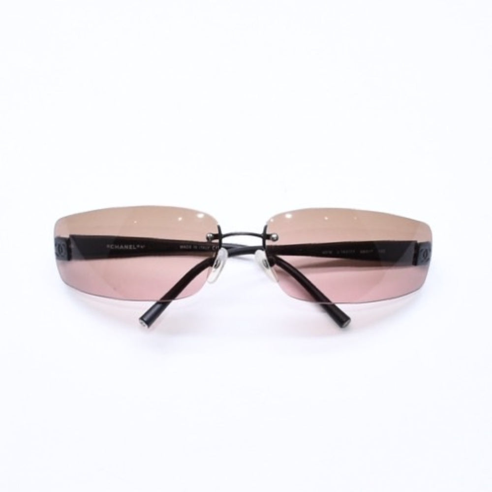 極美品 CHANEL シャネル リムレス サングラス アイウェア 4018 c.142/77 サイズ68□17 120 ココマーク マットブラック ブラウン 中古 4a006800