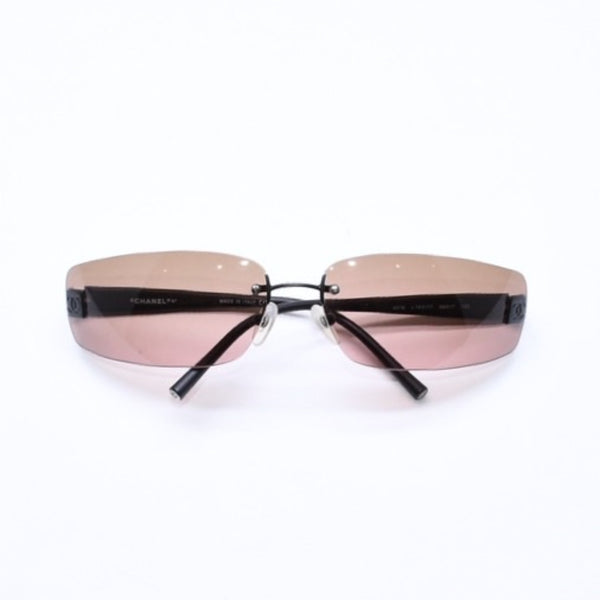 極美品 CHANEL シャネル リムレス サングラス アイウェア 4018 c.142/77 サイズ68□17 120 ココマーク マットブラック ブラウン 中古 4a006800