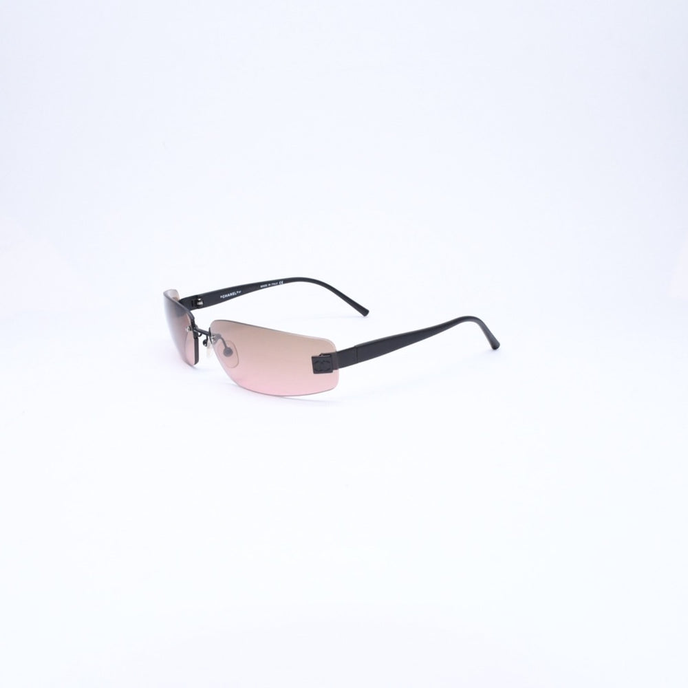 極美品 CHANEL シャネル リムレス サングラス アイウェア 4018 c.142/77 サイズ68□17 120 ココマーク マットブラック ブラウン 中古 4a006800
