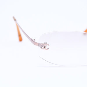極美品 CHANEL シャネル リムレス サイドココマーク サングラス グラデーションレンズ シルバーフレーム 57◻︎19 中古 4a006785