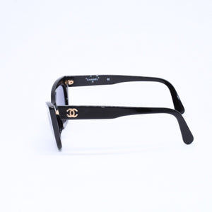 極美品 CHANEL シャネル キャッツアイ サングラス アイウェア 01943 94305 ココマーク ブラック ゴールド 中古 4a006799