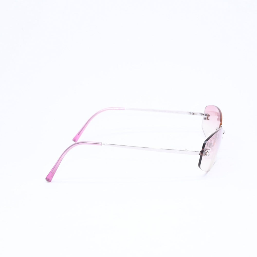極美品 CHANEL シャネル リムレス サングラス アイウェア 4002 c.124/58 サイズ57□19 130 ココマーク ピンク グラデーション 中古 4a006801