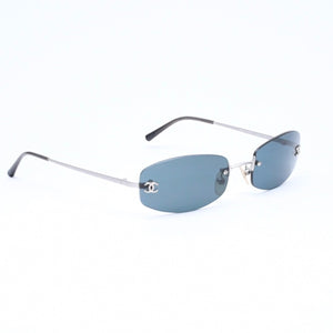 CHANEL シャネル リムレス サングラス アイウェア 4002 c.103/71 サイズ54□19 130 ココマーク シルバー ブラック 美品 中古 4a006782
