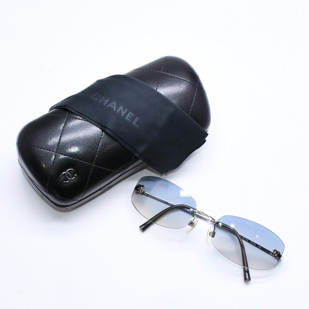 CHANEL シャネル サングラス アイウェア Coco Mark ココマーク 4002 c.124/55 サイズ57◻︎19 美品 中古 4a006805