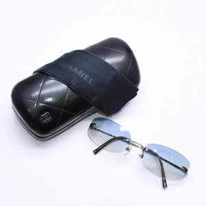 CHANEL シャネル サングラス アイウェア Coco Mark ココマーク 4002 c.124/55 サイズ57◻︎19 美品 中古 4a006805