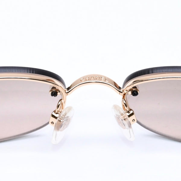 極美品 CHANEL シャネル ハーフリム サングラス アイウェア 4099 c.125/13 サイズ55□ 16 130 ココマーク ブラウン ゴールド 中古 4a006795