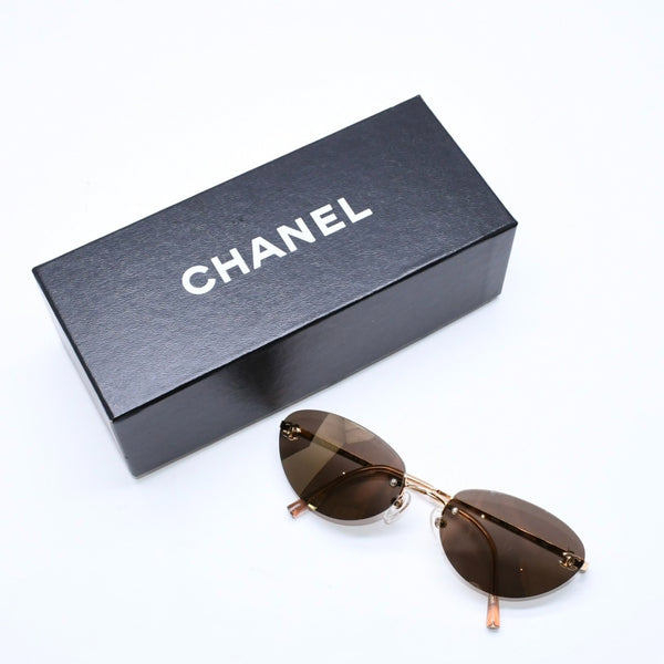 CHANEL シャネル リムレス サングラス アイウェア 4003 c.125/21 サイズ57□19 130 ココマーク ゴールド 美品 中古 4a006804