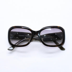 極美品 CHANEL シャネル サングラス アイウェア 5102-A c.653/11 サイズ54□17 135 ココマーク べっ甲カラー 中古 4a006798