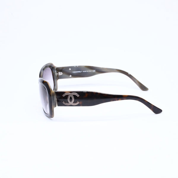 極美品 CHANEL シャネル サングラス アイウェア 5102-A c.653/11 サイズ54□17 135 ココマーク べっ甲カラー 中古 4a006798