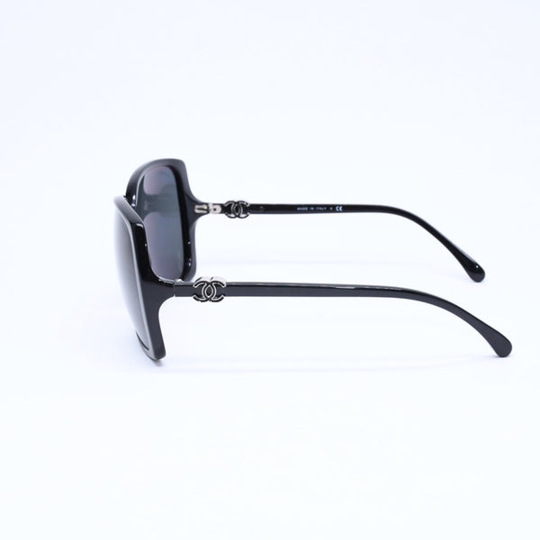 極美品 CHANEL シャネル サングラス アイウェア サイドココマーク サイズ61◻︎16 ブラック シルバー金具 5216 c.501/3F 中古 4a006811
