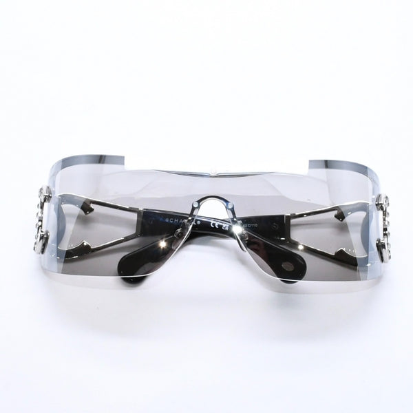 極美品 CHANEL シャネル Sunglasses サングラス アイウェア ココマーク サイズ142◻︎110 シルバー ラインストーン ブラック 9579B c.501/S1 中古 4a006784