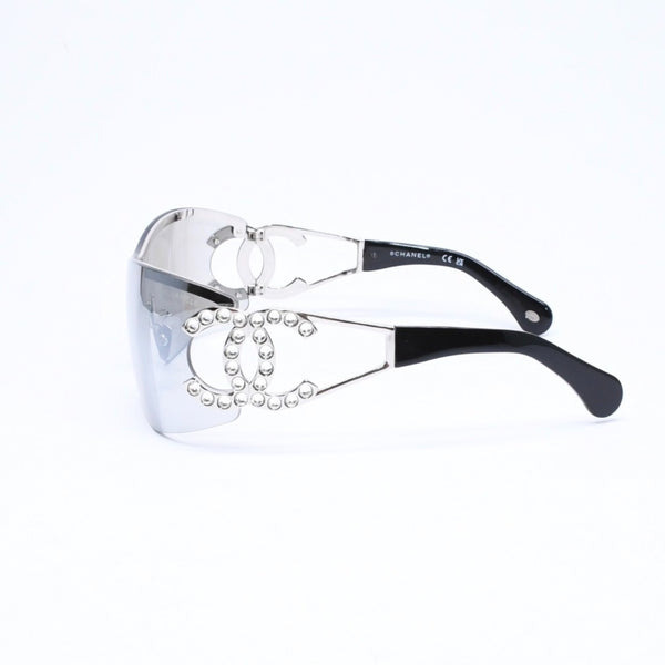 極美品 CHANEL シャネル Sunglasses サングラス アイウェア ココマーク サイズ142◻︎110 シルバー ラインストーン ブラック 9579B c.501/S1 中古 4a006784