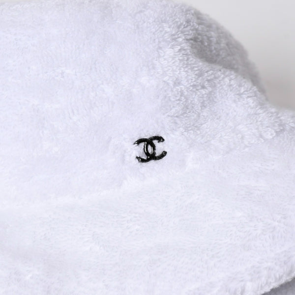 極美品 CHANEL シャネル ココマーク テリークロス バケットハット Mサイズ ホワイト CCマーク ブラックメタル金具 コットンパイル 中古 4a007148