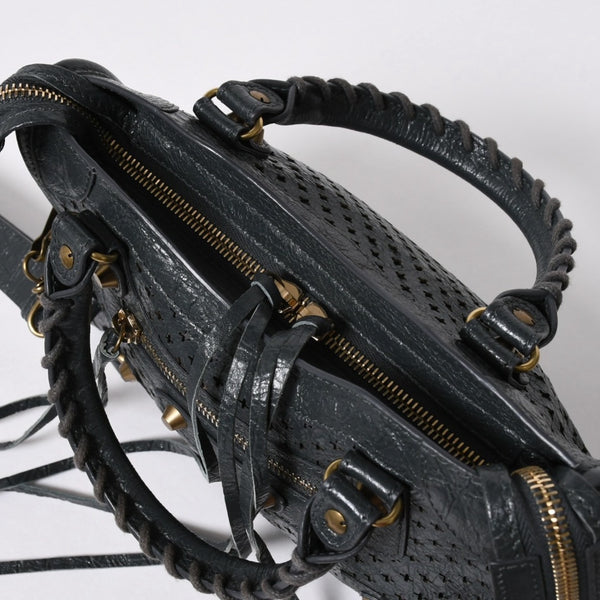 極美品 BALENCIAGA バレンシアガ パンチング クラシック ミニシティ ハンドバッグ 2WAY ショルダーバッグ 501065 ダークグレー ゴールド金具 中古 4a006982