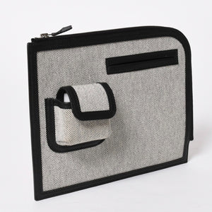新品同様 HERMES エルメス カーゴ ポケット ジップ ポーチ W刻印 トワルアッシュ ヴォースイフト ブラック エクリュ シルバー金具 中古 4a006926