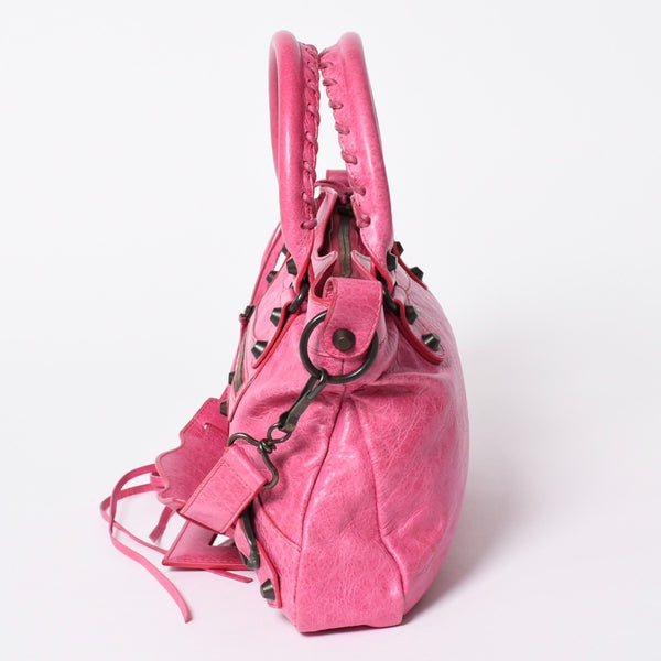 極美品 BALENCIAGA バレンシアガ ザ ファースト ハンドバッグ ショルダーバッグ 103208 ラムスキン ピンク メタルブラック金具 2way 中古 4a006911