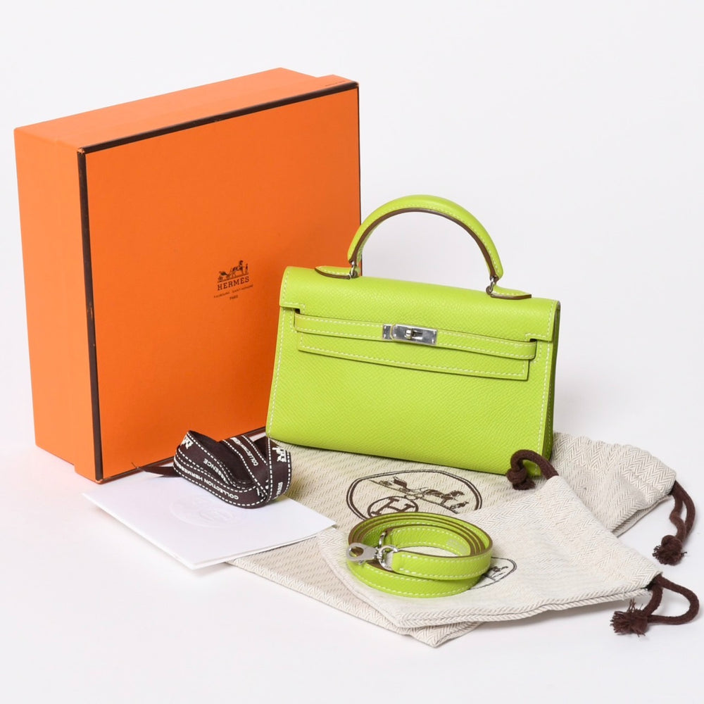 新品同様 HERMES エルメス タイニーケリー エプソン ショルダーバッグ キウイ キーホルダー ◻︎O刻印 中古 4a006856