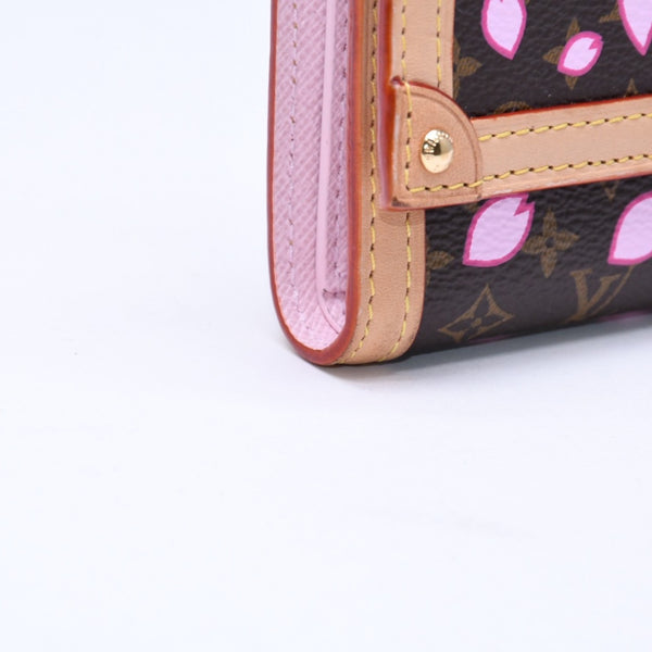 新品同様 LOUIS VUITTON ルイヴィトン ポルトフォイユ ヴィクトリーヌ 三つ折り財布 M13427 モノグラム チェリーブロッサム 村上隆 中古 4a007022