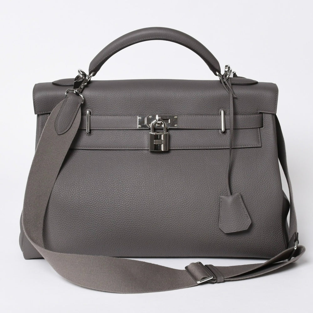 新品同様 HERMES エルメス Maxi Kelly 42 マキシケリー 42 ハンドバッグ K刻印 トゴ エタン SV金具 2025年製 内縫い 中古 4a006899