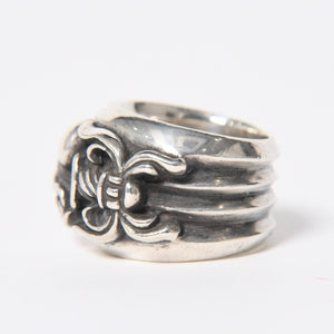 極美品 CHROME HEARTS クロムハーツ DAGGER HEART ダガーハート リング 指輪 重量約25.41g サイズ9.5号 925刻印 シルバー925 中古 4a007009